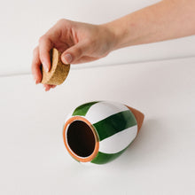 Charger l'image dans la galerie, olla-hydratante-raye-vert-et-blanc-pepin-ecologique