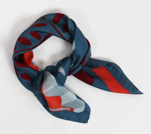 Charger l'image dans la galerie, mini-carre-kasbah-bleu-100%-soie-les-belles-vagabondes