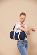 Charger l'image dans la galerie, sac-mini-simon-navy-hindbag-ethique-durable