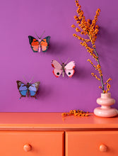 Charger l'image dans la galerie, decoration-murale-papillon-renard-studio-roof
