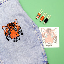 Charger l'image dans la galerie, kit-broderie-tigre-make-me-stitch-studio-mood