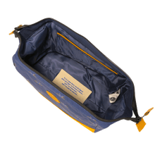 Charger l'image dans la galerie, rue-du-temple-trousse-toilette-voyage-cabaia