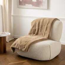 Charger l'image dans la galerie, plaid-luxe-taupe-130cm-170cm

