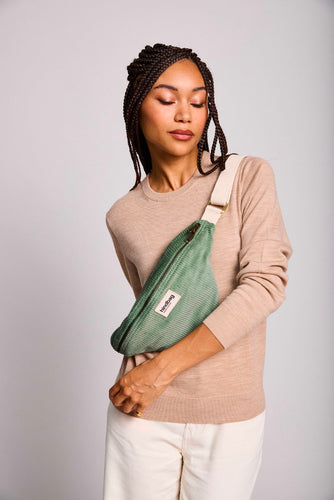 banane-olivia-velours-vert-eau-hindbag