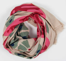 Charger l&#39;image dans la galerie, foulard-equateur-rose-coton-bio-les-belles-vagabondes
