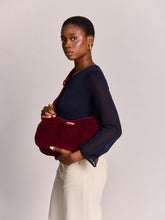 Charger l'image dans la galerie, sac-bandouliere-rosa-velours-hindbag

