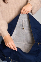 Charger l'image dans la galerie, sac-week-end-yves-navy-hindbag
