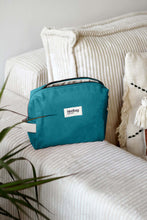 Charger l&#39;image dans la galerie, trousse-toilette-leon-bleu-paon-hindbag

