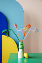 Charger l&#39;image dans la galerie, art-floral-bouquet-fleurs-gardens-of-agnes-studio-roof
